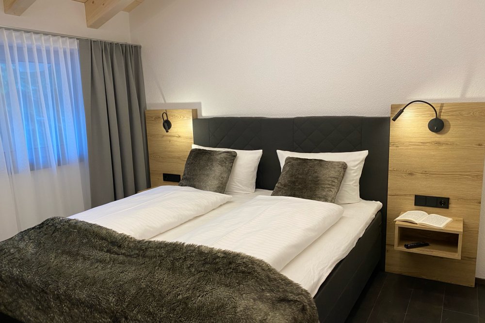 Schlafzimmer1_App.1.jpg